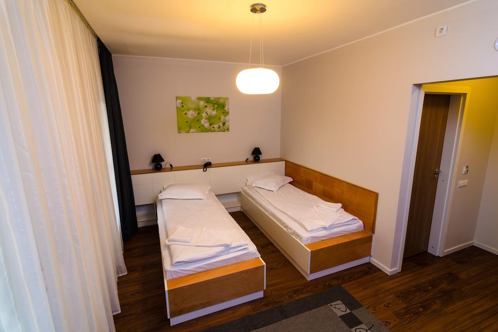 Gasthof Pensiunea La Broscuta Cîmpia Turzii