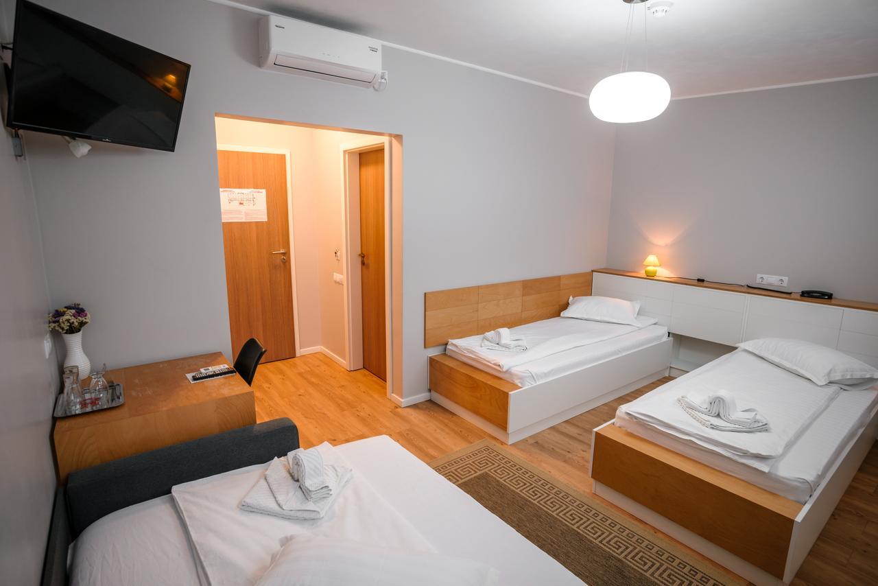 Gasthof Pensiunea La Broscuta 3*
